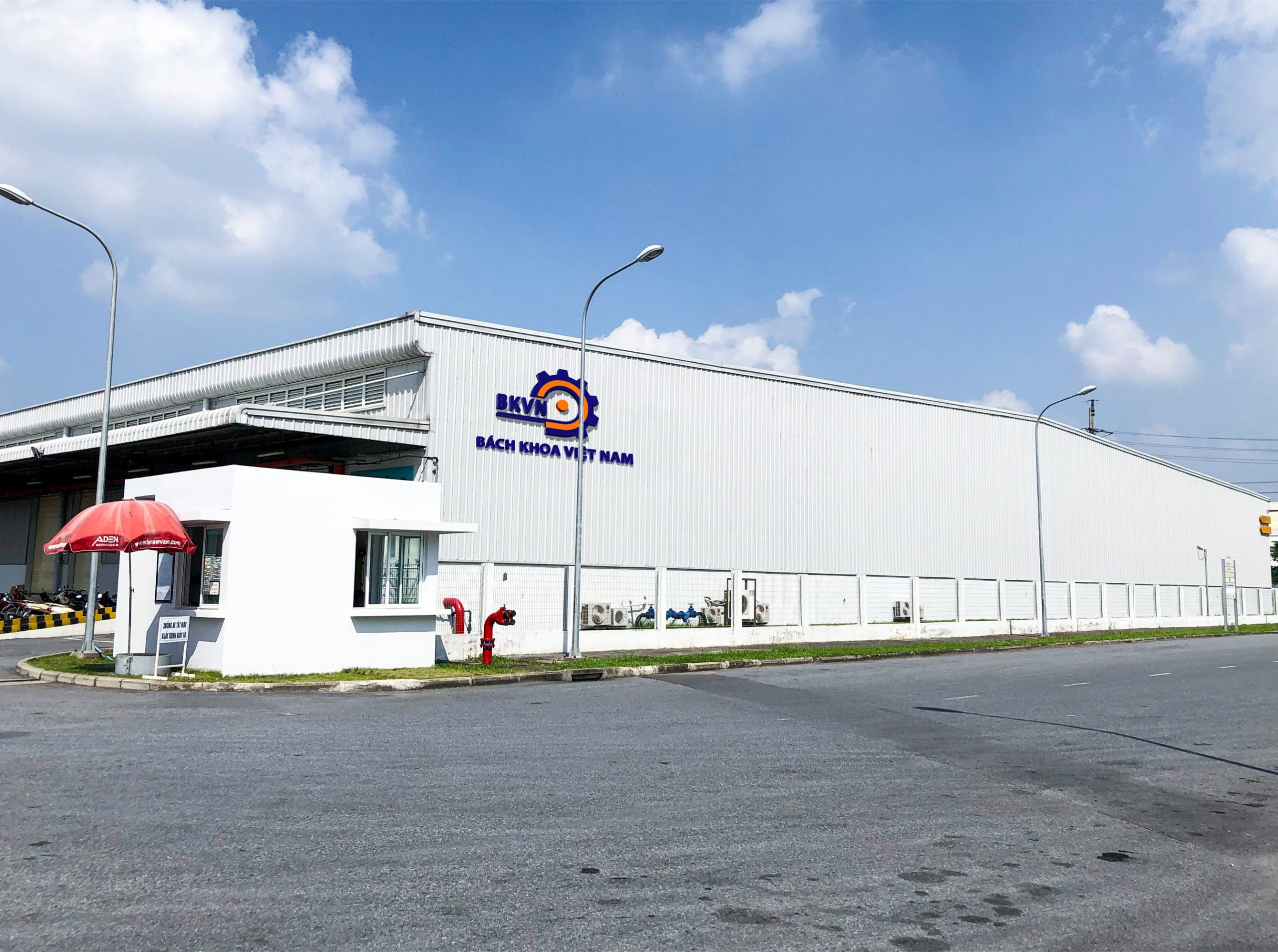 Nhà máy Bách Khoa Việt Nam