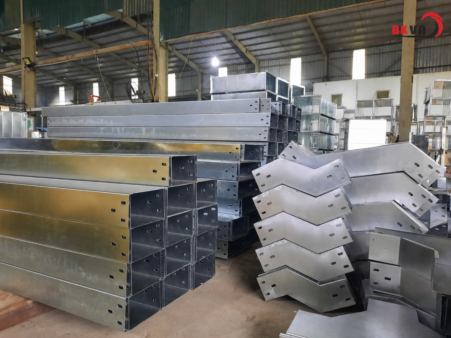 Thang cáp tại BKvietnam